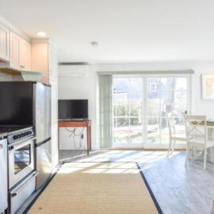 134 Newly Renovated East End Condo with Beach Access and Roof Deck with Water Views