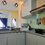 Puchong Skypod 10 Pax IOI Mall Cozy Apartment