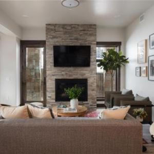 Blackstone 105