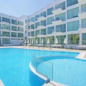 Amber - Coralli Beachfront Apartment