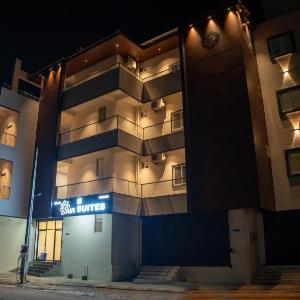 Sun Suites - Spacious Newly Built - Luxurious