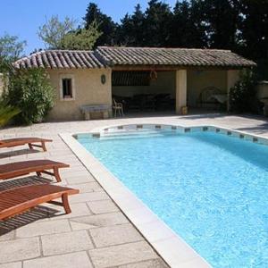 House with 4 bedrooms in Cavaillon with shared pool enclosed garden and WiFi