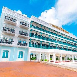 Rocks Hotel