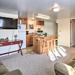 Cozy Apt Less Than 1 Mi to Lake Huron and Mins to Mackinac Michigan