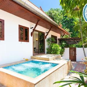 Thai Jacuzzi 2BR Villa Nikkie 2 in Tropical Nature