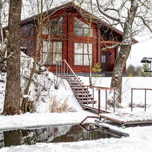 Country house with a Russian bathhouse