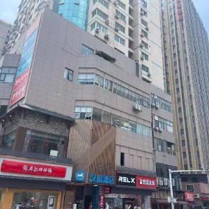 Hanting Hotel Wuhan Chuhe Hanjie Metro Station