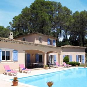 Holiday Home Solena - FLO110