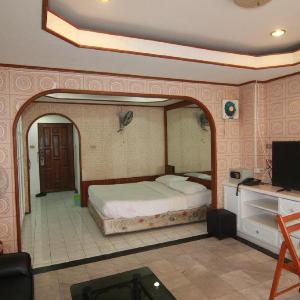 pattaya tower Room 305