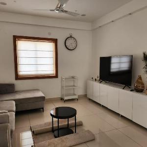 premium penthouse (brand new)