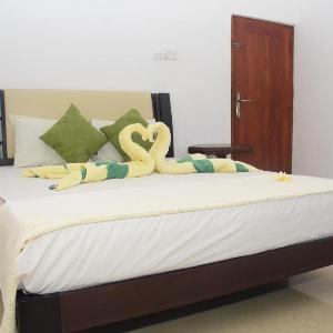 Avendra villa . Amazing views and Natural light