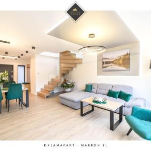 Apartament Marron 11 z sauną bawialnią i widokiem na Skrzyczne - Dream Apart
