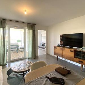 Cozy renovated apartment behind Arcachon station