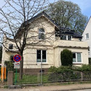 Bei der alten Keksfabrik