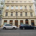 Prague Days - Deluxe Two-bedroom Apartment in New Town Prague 