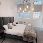 The Grand Apartment by Sassie Homes City Centre  