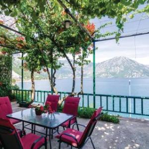 Two-Bedroom Apartment in Kotor