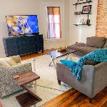 East Nashville upstairs apartment one queen BR 2 twin BR1bath in Five Points close to downtown Tennessee