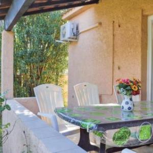 Two-Bedroom Holiday Home in Poggio Mezzana