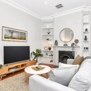 'The Cosy Corner' Classic Haven with Modern Comforts