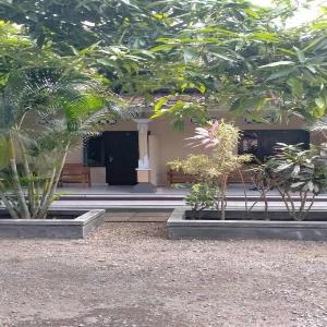 Hotel O Madame Guesthouse