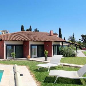 Holiday Home Baie de Bandol - SAY110