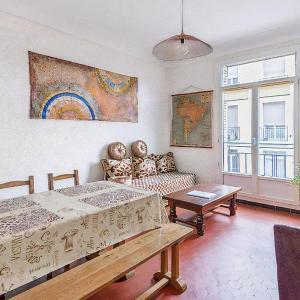 Bright Apartment in Marseille