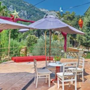 Three-Bedroom Holiday Home in Bunyola