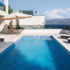 Villa Palm Bay 2 heated pool - 10 m from the sea