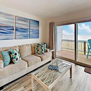 Oceanfront Condo with Pool - Steps to Beach! condo