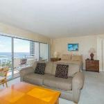 Ilikai tower 1744 Yacht Harbor View 2BR Hawaii
