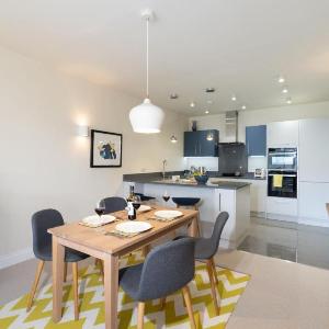 Idyllic Ambleside Retreat with Panoramic Views by LetMeStay