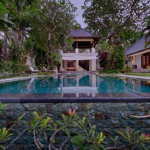 Asoka 4 BR Private Pool DH60