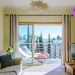 Ocean View Apartment with Terrace Albufeira 