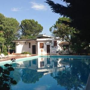 Villa Verde and Pool m215