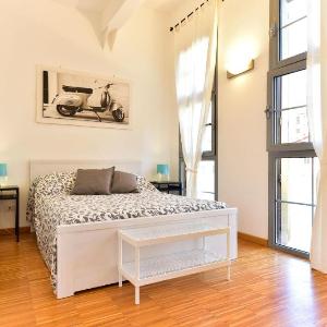 Libetta 8pax Apartment