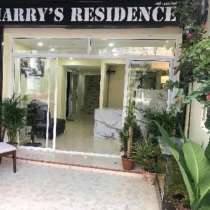 Harrys residence