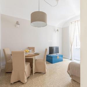 Elegant Apartment in Monti