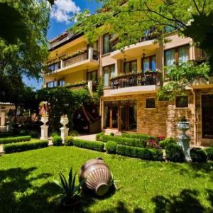 Gold Pearl Hotel