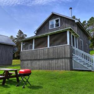 Hunter Cove Cabin #4 by Morton & Furbish