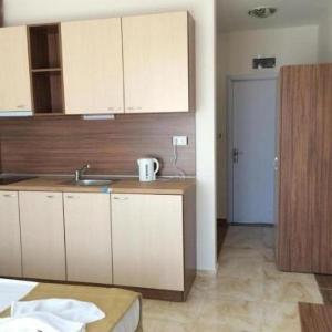 Flower Street provides accommodations with free Wifi air conditioning