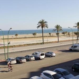 Apartamento de 2 Dormitorios Frente al Mar - HISP-288-35