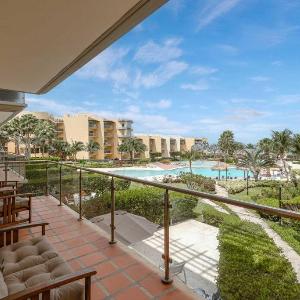 Beachfront - Sapphire Vista 3BR condo - A247