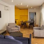 Grand Three Bedroom Apartment Bucharest 