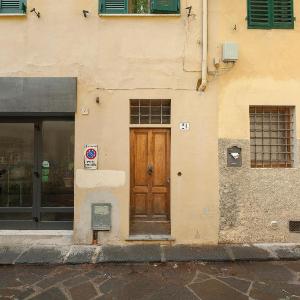 Ardiglione Apartment by Mamo Florence