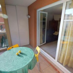 Spacieux 3P en Centre-ville de Menton Terrasse Parking Wifi Gratuit Proche Plage - FR-1-196-270