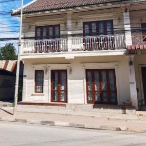 Phasouk Viengmai Villa