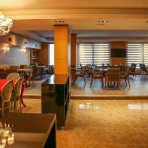 New Gate Hotel