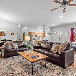 Cottonwoods 477