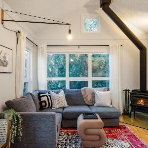 1BR plus Loft in Gondola Village Creekside Amazing Patio with Views Near Gondola Free Parking